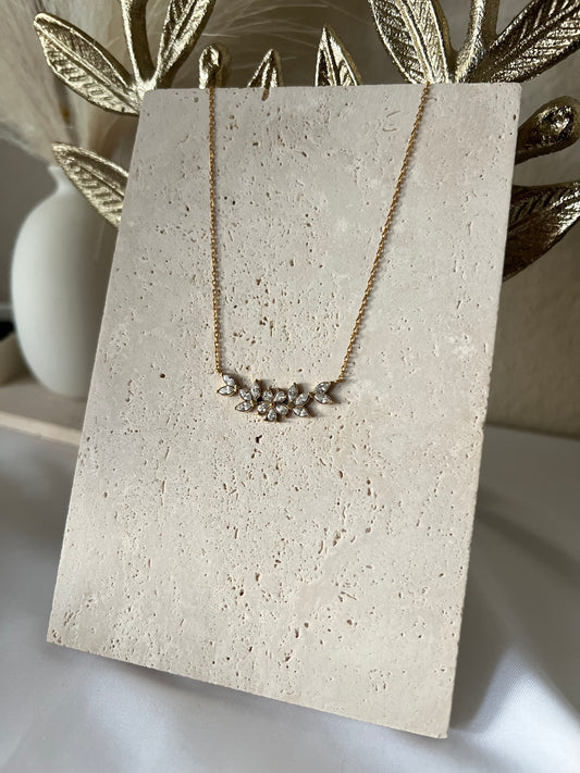 Celine Flower Necklace